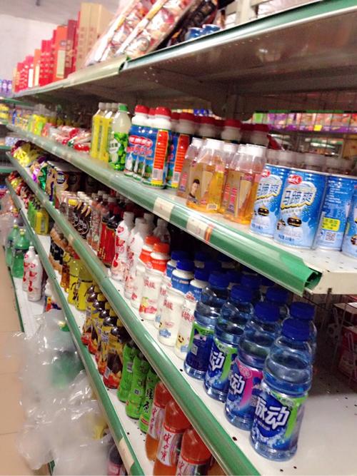 零售:烟卷,日用百货,预包装食品,乳制品